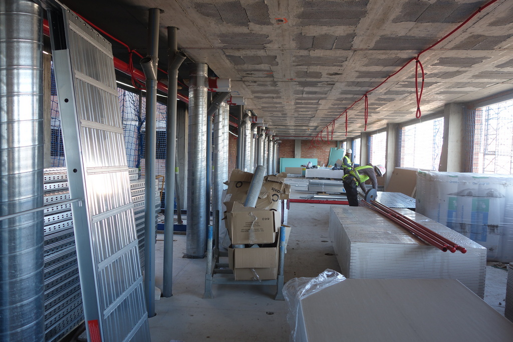 Residència estudiants i aparcament